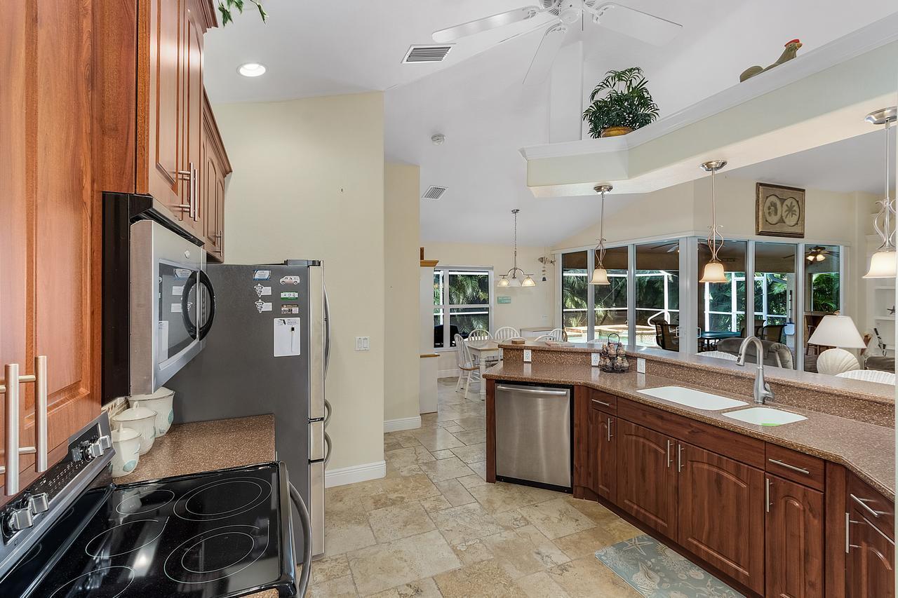 Luxury Home, Hot Tub, Heated Pool, Tiki Bar - Villa Spain Cape Coral Exteriér fotografie
