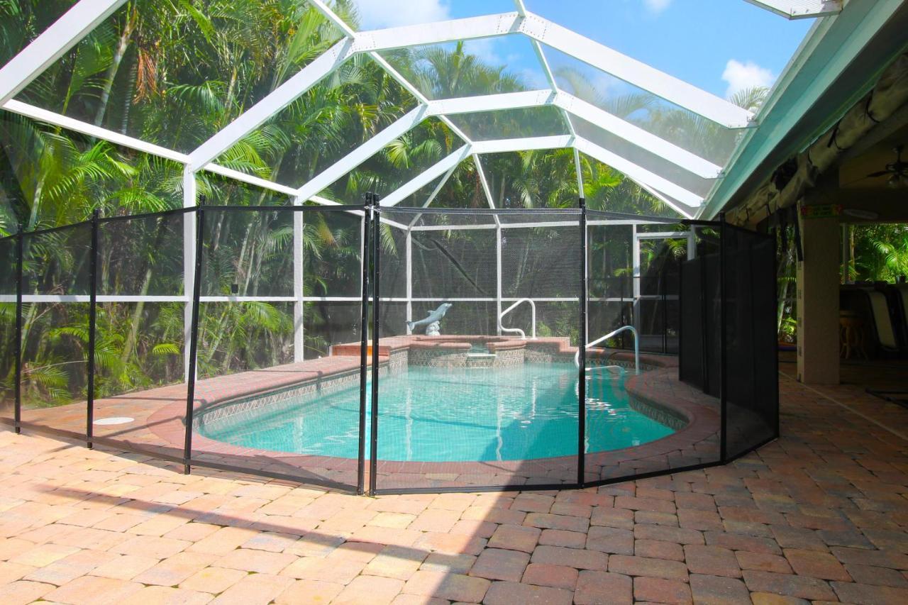 Luxury Home, Hot Tub, Heated Pool, Tiki Bar - Villa Spain Cape Coral Exteriér fotografie