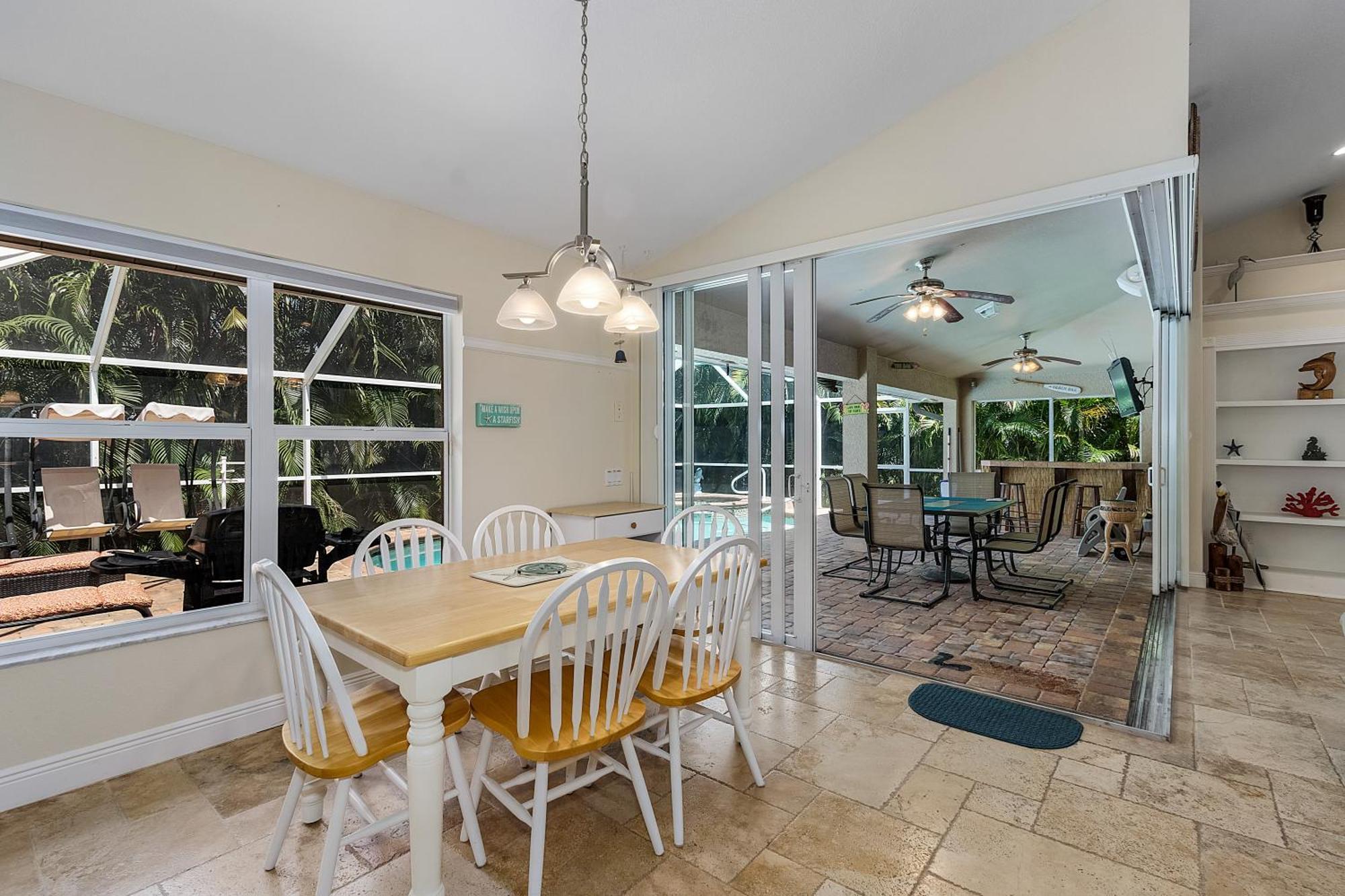 Luxury Home, Hot Tub, Heated Pool, Tiki Bar - Villa Spain Cape Coral Exteriér fotografie